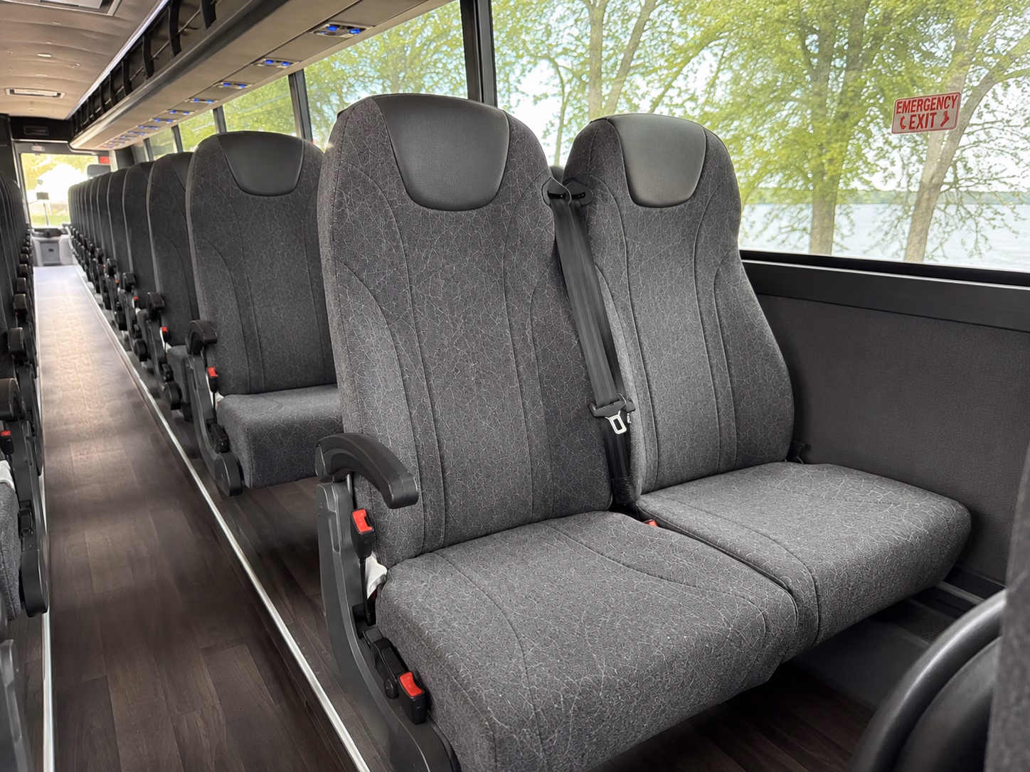 charter bus transfers from bossier city to dallas fort worth international airport dfw