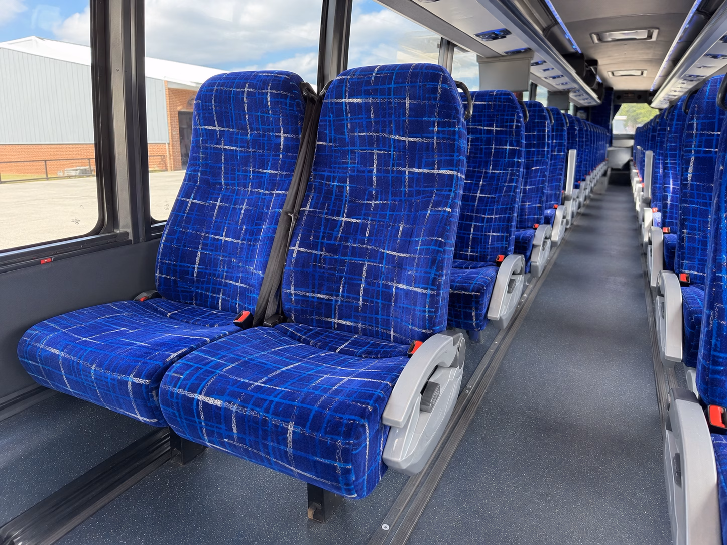 how the distance and duration of your trip affect charter bus rates in bossier city